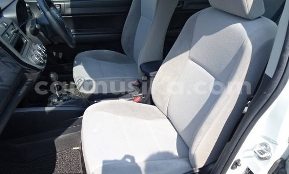 Buy Import Toyota Axio White Car in Harare in Harare Buy Import Toyota Axio White Car in Harare in Harare