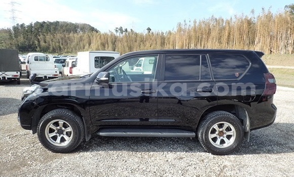 Buy Used Toyota Land Cruiser Prado Black Car in Harare in Harare Buy Used Toyota Land Cruiser Prado Black Car in Harare in Harare