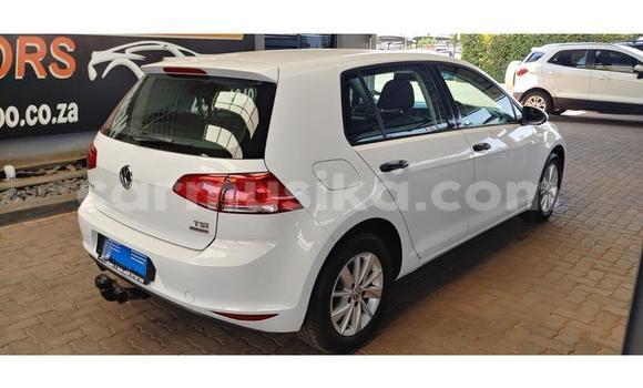 Nunua Ilio tumika Volkswagen Polo Nyeupe Gari ndani ya Beitbridge nchini Matabeleland Kusini Nunua Ilio tumika Volkswagen Polo Nyeupe Gari ndani ya Beitbridge nchini Matabeleland Kusini