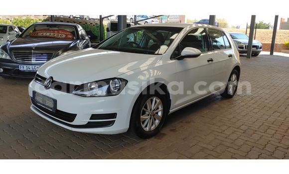 Nunua Ilio tumika Volkswagen Polo Nyeupe Gari ndani ya Beitbridge nchini Matabeleland Kusini Nunua Ilio tumika Volkswagen Polo Nyeupe Gari ndani ya Beitbridge nchini Matabeleland Kusini