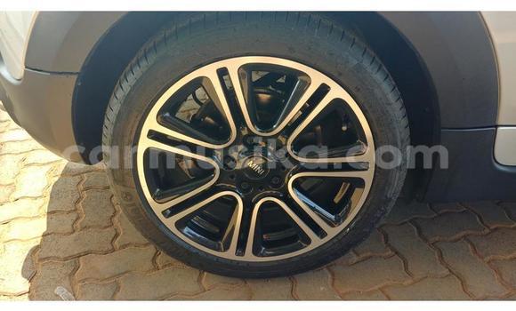 Acheter Occasion Voiture MINI Paceman Blanc à Beitbridge, Matabeleland South Acheter Occasion Voiture MINI Paceman Blanc à Beitbridge, Matabeleland South