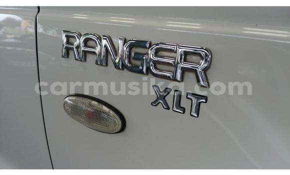 Acheter Occasion Voiture Ford Ranger Blanc à Beitbridge, Matabeleland South Acheter Occasion Voiture Ford Ranger Blanc à Beitbridge, Matabeleland South