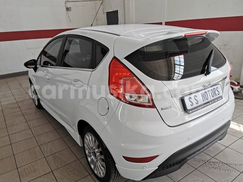 Big with watermark ford fiesta matabeleland south beitbridge 9168