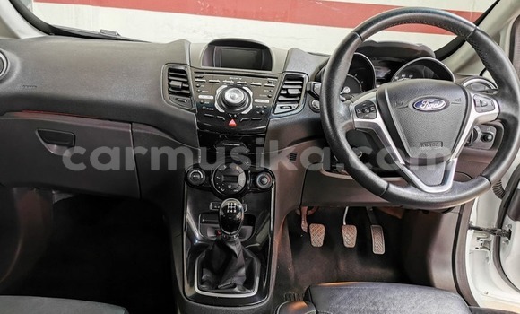 Tenga Tsaru Ford Fiesta Chena Mota in Beitbridge in Matabeleland South Tenga Tsaru Ford Fiesta Chena Mota in Beitbridge in Matabeleland South