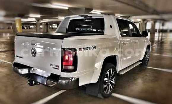 Nunua Ilio tumika Volkswagen Amarok Nyeupe Gari ndani ya Beitbridge nchini Matabeleland Kusini Nunua Ilio tumika Volkswagen Amarok Nyeupe Gari ndani ya Beitbridge nchini Matabeleland Kusini