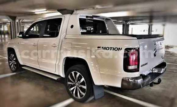 Nunua Ilio tumika Volkswagen Amarok Nyeupe Gari ndani ya Beitbridge nchini Matabeleland Kusini Nunua Ilio tumika Volkswagen Amarok Nyeupe Gari ndani ya Beitbridge nchini Matabeleland Kusini