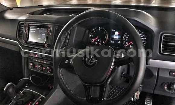 Nunua Ilio tumika Volkswagen Amarok Nyeupe Gari ndani ya Beitbridge nchini Matabeleland Kusini Nunua Ilio tumika Volkswagen Amarok Nyeupe Gari ndani ya Beitbridge nchini Matabeleland Kusini
