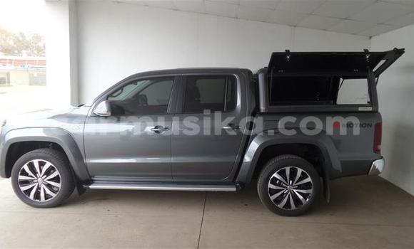 Buy Used Volkswagen Amarok Silver Car in Beitbridge in Matabeleland South Buy Used Volkswagen Amarok Silver Car in Beitbridge in Matabeleland South