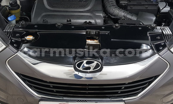 Buy Used Hyundai ix35 Silver Car in Beitbridge in Matabeleland South Buy Used Hyundai ix35 Silver Car in Beitbridge in Matabeleland South
