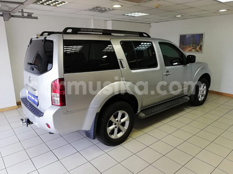 Big with watermark nissan pathfinder matabeleland south beitbridge 9177