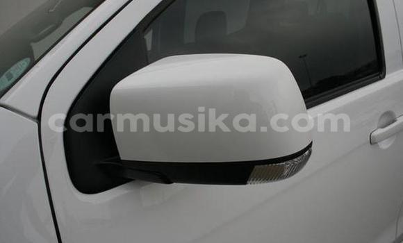 Nunua Ilio tumika Isuzu KB Nyeupe Gari ndani ya Beitbridge nchini Matabeleland Kusini Nunua Ilio tumika Isuzu KB Nyeupe Gari ndani ya Beitbridge nchini Matabeleland Kusini