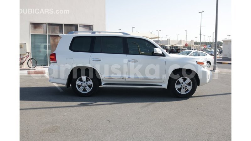 Big with watermark toyota land cruiser harare import dubai 9193