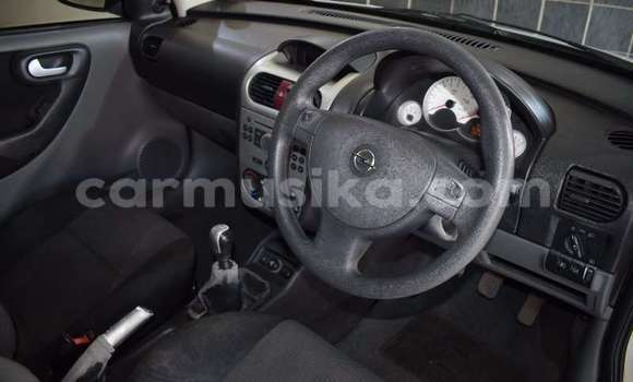 Acheter Occasion Voiture Opel Corsa Blanc à Beitbridge, Matabeleland South Acheter Occasion Voiture Opel Corsa Blanc à Beitbridge, Matabeleland South