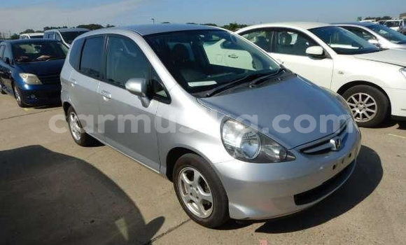 Tenga Tsaru Honda Fit Sirivha Mota in Beitbridge in Matabeleland South Tenga Tsaru Honda Fit Sirivha Mota in Beitbridge in Matabeleland South