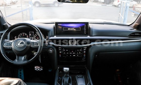 Acheter Import Voiture Lexus LX Bleu à Import - Dubai, Harare Acheter Import Voiture Lexus LX Bleu à Import - Dubai, Harare