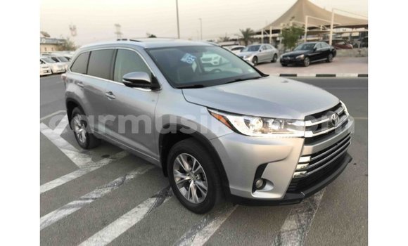 Tenga Imported Toyota Highlander Zvimwe Mota in Import - Dubai in Harare Tenga Imported Toyota Highlander Zvimwe Mota in Import - Dubai in Harare