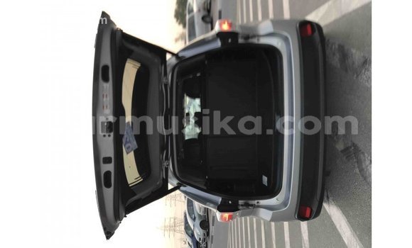 Tenga Imported Toyota Highlander Zvimwe Mota in Import - Dubai in Harare Tenga Imported Toyota Highlander Zvimwe Mota in Import - Dubai in Harare