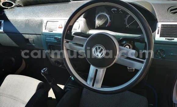 Nunua Ilio tumika Volkswagen Golf Nyeupe Gari ndani ya Beitbridge nchini Matabeleland Kusini Nunua Ilio tumika Volkswagen Golf Nyeupe Gari ndani ya Beitbridge nchini Matabeleland Kusini