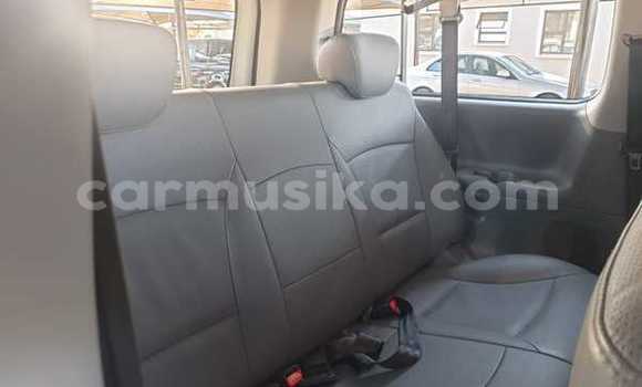 Buy Used Hyundai H1 White Car in Beitbridge in Matabeleland South Buy Used Hyundai H1 White Car in Beitbridge in Matabeleland South