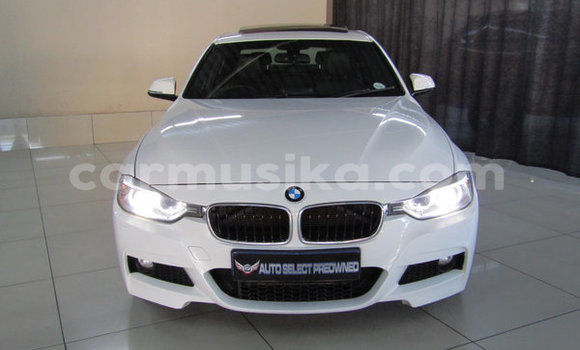 Nunua Ilio tumika BMW 3–Series Nyeupe Gari ndani ya Beitbridge nchini Matabeleland Kusini Nunua Ilio tumika BMW 3–Series Nyeupe Gari ndani ya Beitbridge nchini Matabeleland Kusini