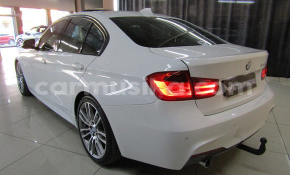 Nunua Ilio tumika BMW 3–Series Nyeupe Gari ndani ya Beitbridge nchini Matabeleland Kusini Nunua Ilio tumika BMW 3–Series Nyeupe Gari ndani ya Beitbridge nchini Matabeleland Kusini