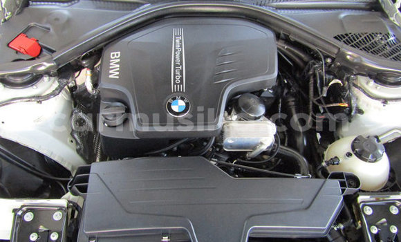 Nunua Ilio tumika BMW 3–Series Nyeupe Gari ndani ya Beitbridge nchini Matabeleland Kusini Nunua Ilio tumika BMW 3–Series Nyeupe Gari ndani ya Beitbridge nchini Matabeleland Kusini