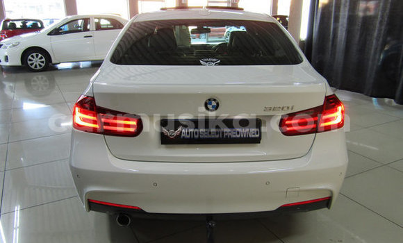 Nunua Ilio tumika BMW 3–Series Nyeupe Gari ndani ya Beitbridge nchini Matabeleland Kusini Nunua Ilio tumika BMW 3–Series Nyeupe Gari ndani ya Beitbridge nchini Matabeleland Kusini