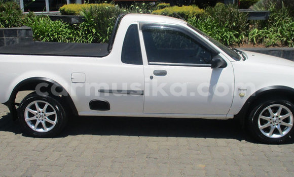 Tenga Tsaru Ford B-MAX Chena Mota in Harare in Harare Tenga Tsaru Ford B-MAX Chena Mota in Harare in Harare