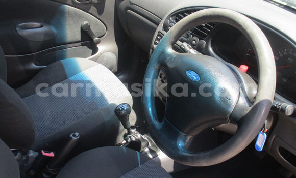 Tenga Tsaru Ford B-MAX Chena Mota in Harare in Harare Tenga Tsaru Ford B-MAX Chena Mota in Harare in Harare