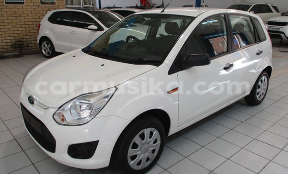 Acheter Occasion Voiture Ford Fiesta Blanc à Beitbridge, Matabeleland South Acheter Occasion Voiture Ford Fiesta Blanc à Beitbridge, Matabeleland South