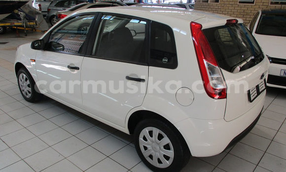 Acheter Occasion Voiture Ford Fiesta Blanc à Beitbridge, Matabeleland South Acheter Occasion Voiture Ford Fiesta Blanc à Beitbridge, Matabeleland South