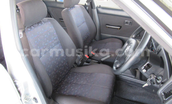 Acheter Occasion Voiture Toyota TownAce Gris à Beitbridge, Matabeleland South Acheter Occasion Voiture Toyota TownAce Gris à Beitbridge, Matabeleland South