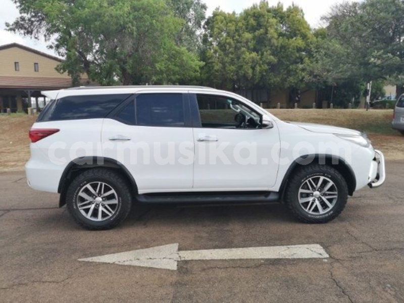 Big with watermark toyota fortuner harare harare 9230