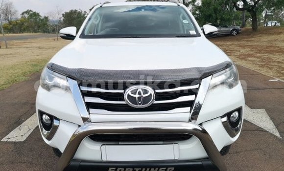 Tenga Tsaru Toyota Fortuner Chena Mota in Harare in Harare Tenga Tsaru Toyota Fortuner Chena Mota in Harare in Harare