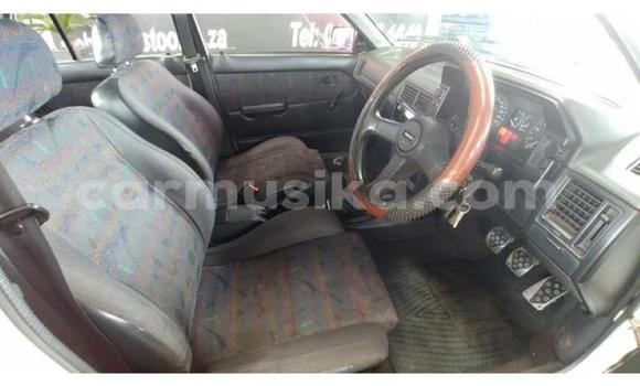 Tenga Tsaru Mazda 323 Chena Mota in Beitbridge in Matabeleland South Tenga Tsaru Mazda 323 Chena Mota in Beitbridge in Matabeleland South