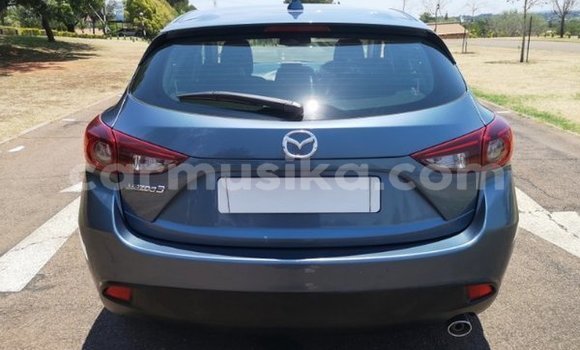 Buy Used Mazda 3 Blue Car in Beitbridge in Matabeleland South Buy Used Mazda 3 Blue Car in Beitbridge in Matabeleland South