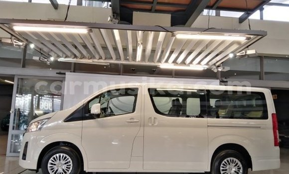 Acheter Occasion Voiture Toyota 4Runner Blanc à Beitbridge, Matabeleland South Acheter Occasion Voiture Toyota 4Runner Blanc à Beitbridge, Matabeleland South