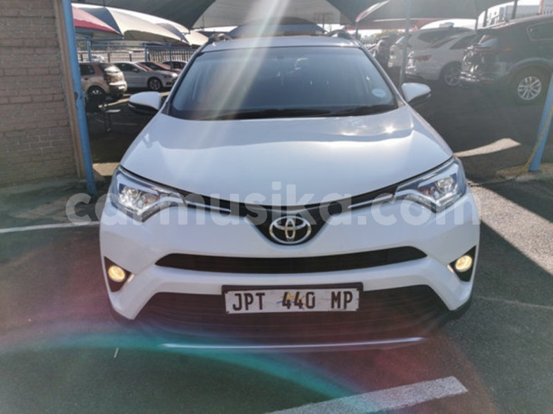 Big with watermark toyota rav4 matabeleland south beitbridge 9234