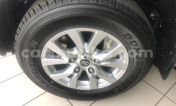 Acheter Occasion Voiture Toyota Land Cruiser Prado Gris à Beitbridge, Matabeleland South Acheter Occasion Voiture Toyota Land Cruiser Prado Gris à Beitbridge, Matabeleland South