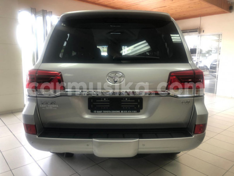 Big with watermark toyota land cruiser prado matabeleland south beitbridge 9237