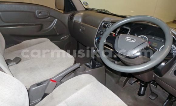 Tenga Tsaru Hyundai H200 Chena Mota in Beitbridge in Matabeleland South Tenga Tsaru Hyundai H200 Chena Mota in Beitbridge in Matabeleland South