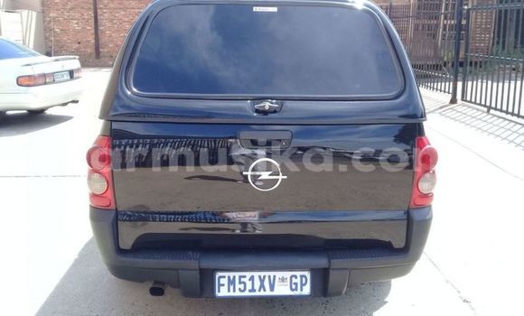 Buy Used Opel Corsa Black Car in Beitbridge in Matabeleland South Buy Used Opel Corsa Black Car in Beitbridge in Matabeleland South