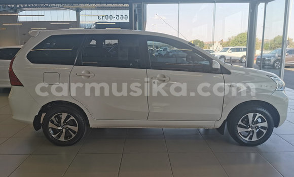 Acheter Occasion Voiture Toyota Avanza Blanc à Beitbridge, Matabeleland South Acheter Occasion Voiture Toyota Avanza Blanc à Beitbridge, Matabeleland South