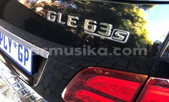 Buy Used Mercedes‒Benz C-klasse AMG Black Car in Beitbridge in Matabeleland South Buy Used Mercedes‒Benz C-klasse AMG Black Car in Beitbridge in Matabeleland South