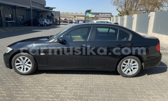 Acheter Occasion Voiture BMW 321 Noir à Beitbridge, Matabeleland South Acheter Occasion Voiture BMW 321 Noir à Beitbridge, Matabeleland South