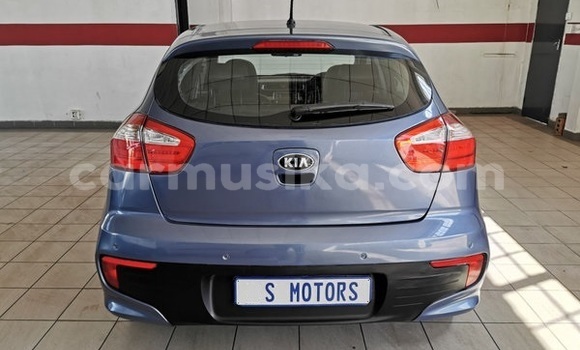 Acheter Occasion Voiture Kia Rio Beige à Beitbridge, Matabeleland South Acheter Occasion Voiture Kia Rio Beige à Beitbridge, Matabeleland South