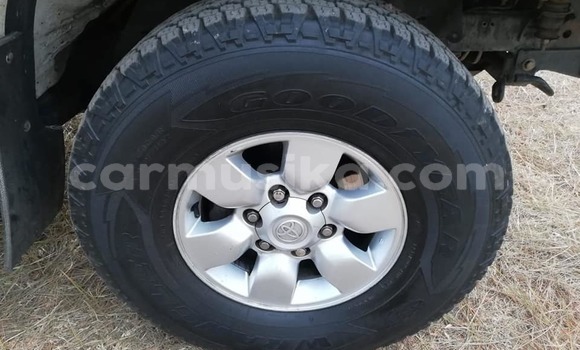 Acheter Occasion Voiture Toyota Hilux Blanc à Beitbridge, Matabeleland South Acheter Occasion Voiture Toyota Hilux Blanc à Beitbridge, Matabeleland South