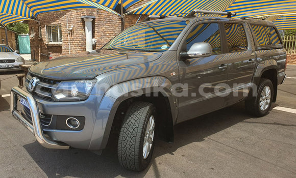 Buy Used Land Rover Discovery Sport Silver Car in Beitbridge in Matabeleland South Buy Used Land Rover Discovery Sport Silver Car in Beitbridge in Matabeleland South