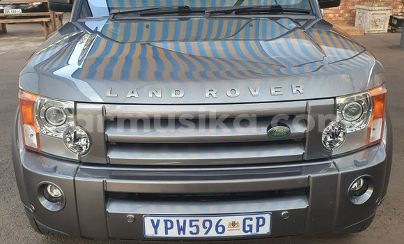 Buy Used Land Rover Discovery Sport Silver Car in Beitbridge in Matabeleland South Buy Used Land Rover Discovery Sport Silver Car in Beitbridge in Matabeleland South
