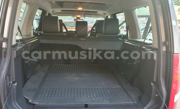 Buy Used Land Rover Discovery Sport Silver Car in Beitbridge in Matabeleland South Buy Used Land Rover Discovery Sport Silver Car in Beitbridge in Matabeleland South